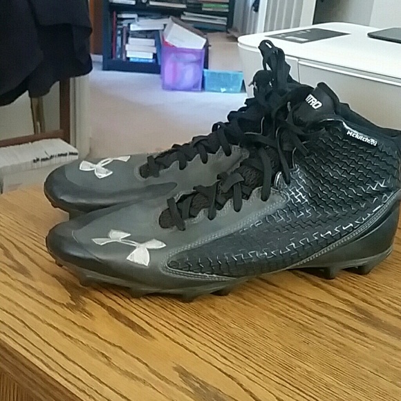 Under Armour Nitro Cleats, size 11 - Picture 2 of 6